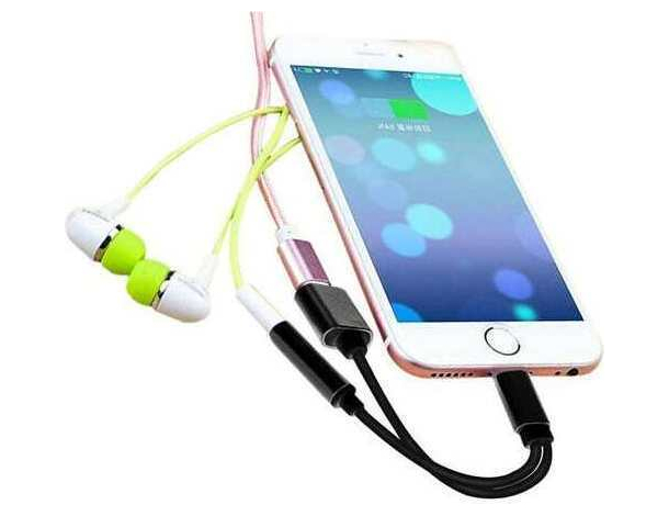 Adattatore Convertitore Cuffie Caricatore Lightning Jack 3,5 mm Caricabatterie