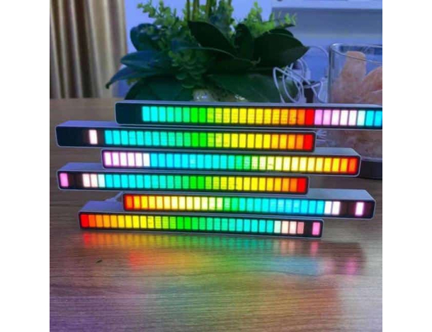 Led RGB con Attivazione Vocale Pickup Ritmo Colori Chiari Controllo Suono...