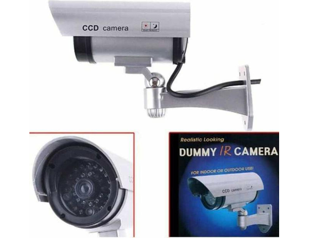 Telecamera Finta ma Realistica Non Operativa Dummy Camera LED Lampeggiante