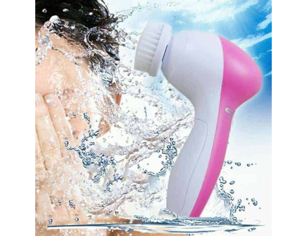 Spazzola Elettrica Massaggiante Per Pulizia Viso 5 in 1 Massaggiatore 2...