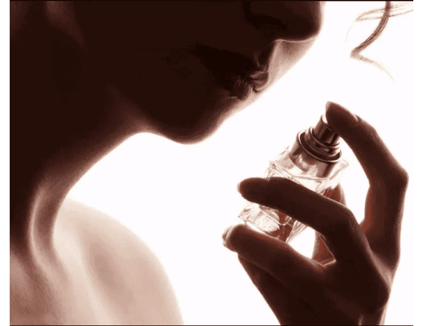 Profumo da Donna 888 Classic Woman 100 ml Eau de Toilette Pour Femme Spray 4