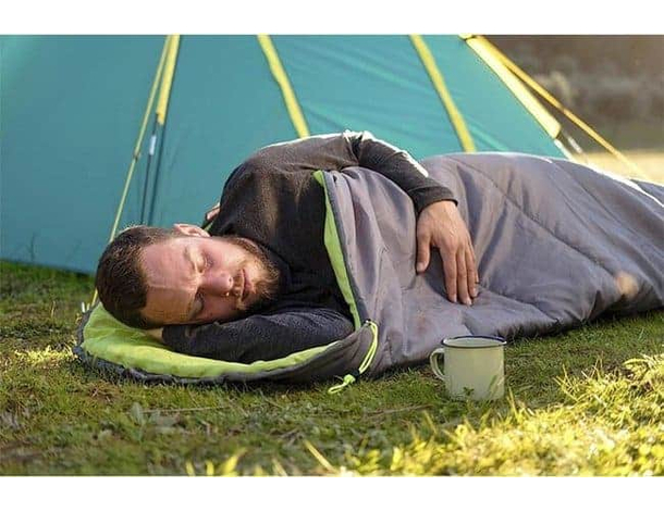 Sacco a Pelo Invernale Hiberhide10 da Campeggio 220x75x50 cm Modello Mummia...