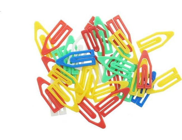 90x Graffette in Plastica Per Fogli Attaches Colorate Cancelleria Ufficio Scuola
