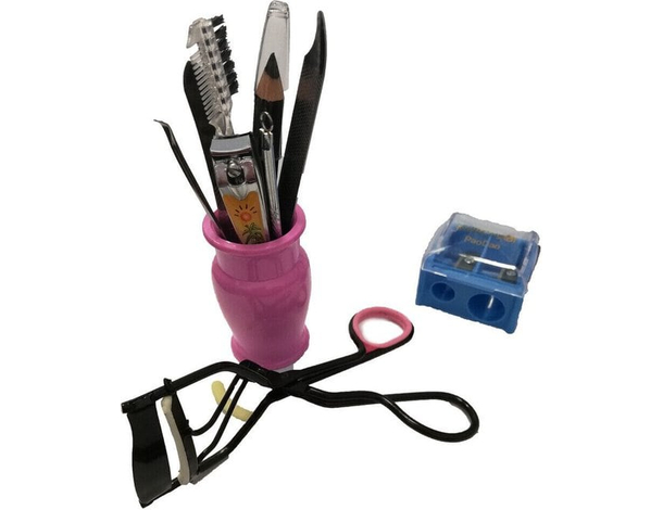 Kit Make Up da Viaggio Donna Piegaciglia Scovolino Matita Pedicure Temperino