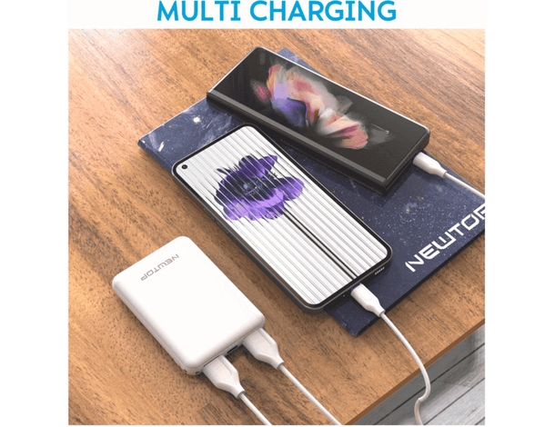 Power Bank doppia ricarica veloce USB portatile universale 5000 mAh PB31...