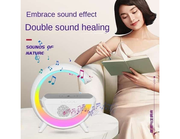 Lampada LED RGB con Ricarica Wireless Bluetooth Speaker Ricaricabile Radio FM...