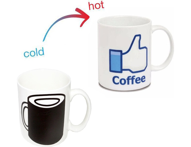 Tazza Colazione Cambia Colore Versando Bevanda Calda Termosensibile Ceramica