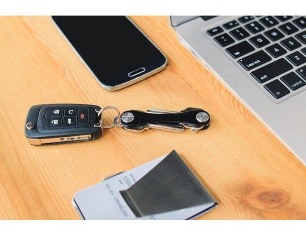 Portachiavi Organizzatore 12 Chiavi Metallo Pieghevole Portatile Nero 2