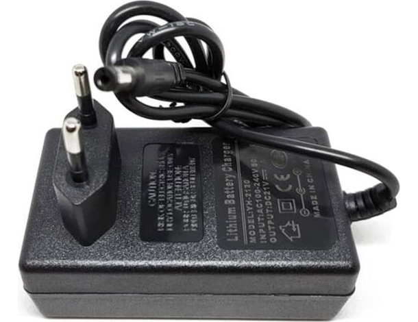 Alimentatore 21V 1A AC 100-240v DC per Litio-Ion Caricabatteria Spina Italiana