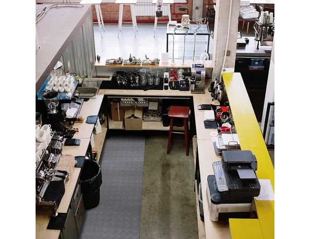 Tappeto gomma grigio in PVC copertura pavimento largo 1x30 m bollo bullonato...