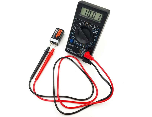 Multimetro Digitale Multifunzionale: Voltmetro, Amperometro e Ohmmetro per...