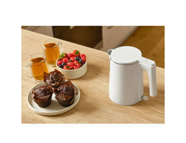 Bollitore Elettrico 1,7L 1800W in Acciaio Inox 304: Design Sicuro, Base...